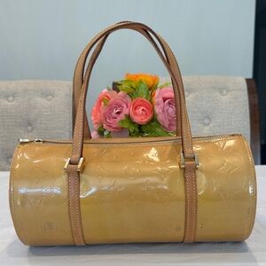 Authentic Louis Vuitton Vernis Papillon Bag